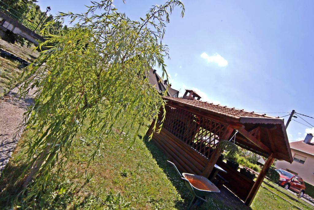 פוז'ינה Apartment House Lalita מראה חיצוני תמונה