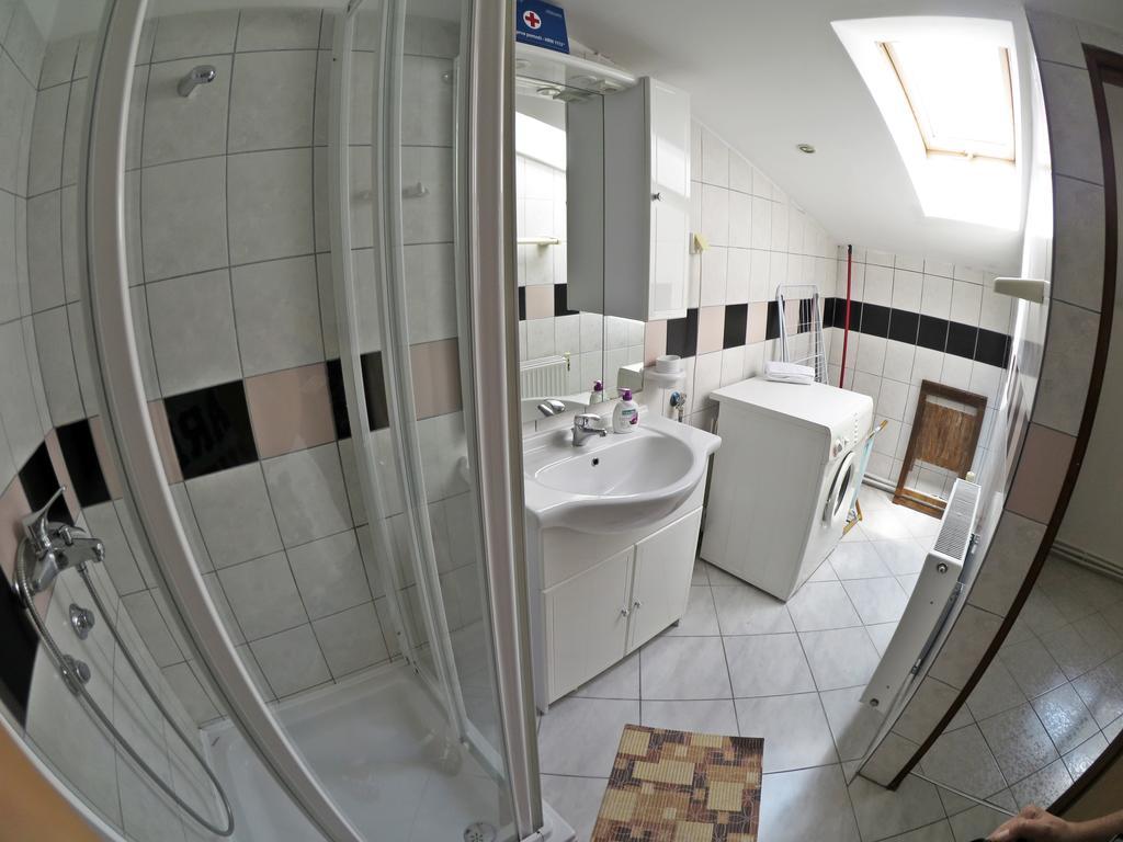 פוז'ינה Apartment House Lalita מראה חיצוני תמונה