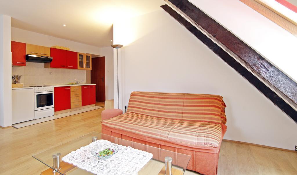 פוז'ינה Apartment House Lalita מראה חיצוני תמונה